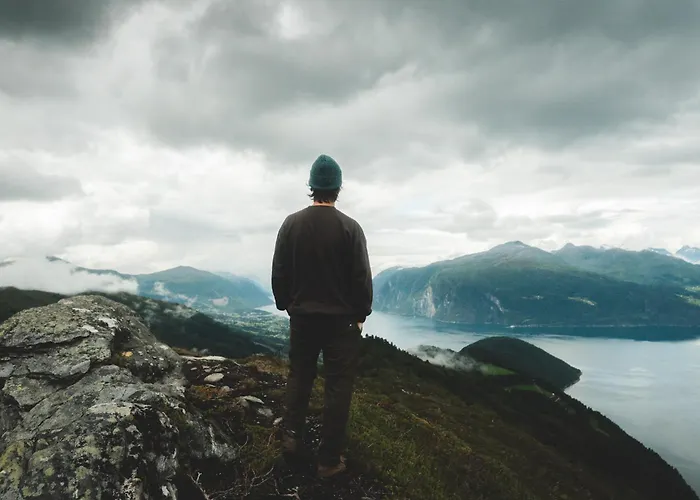 Apartamento Nordic Luxury - Private Sauna & Panoramic Mountain Views Stranda (More og Romsdal)