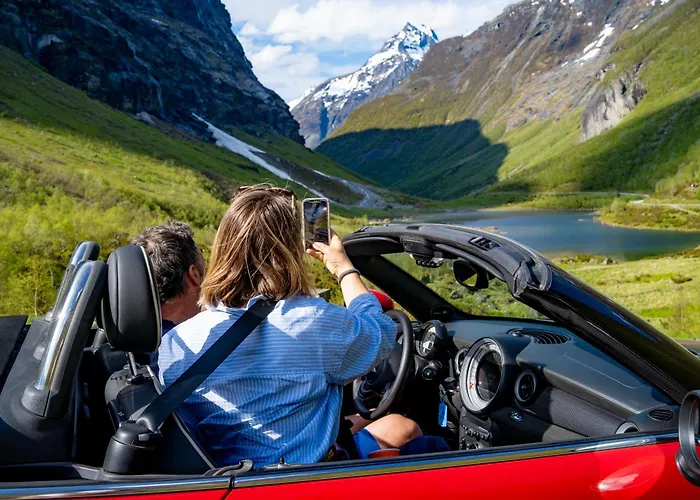 Nordic Luxury - Private Sauna & Panoramic Mountain Views Apartamento