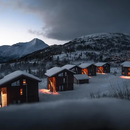 Scenic Nordic Retreat - Luxurious With Private Sauna And Panoramic Mountain Views Stranda (More og Romsdal)